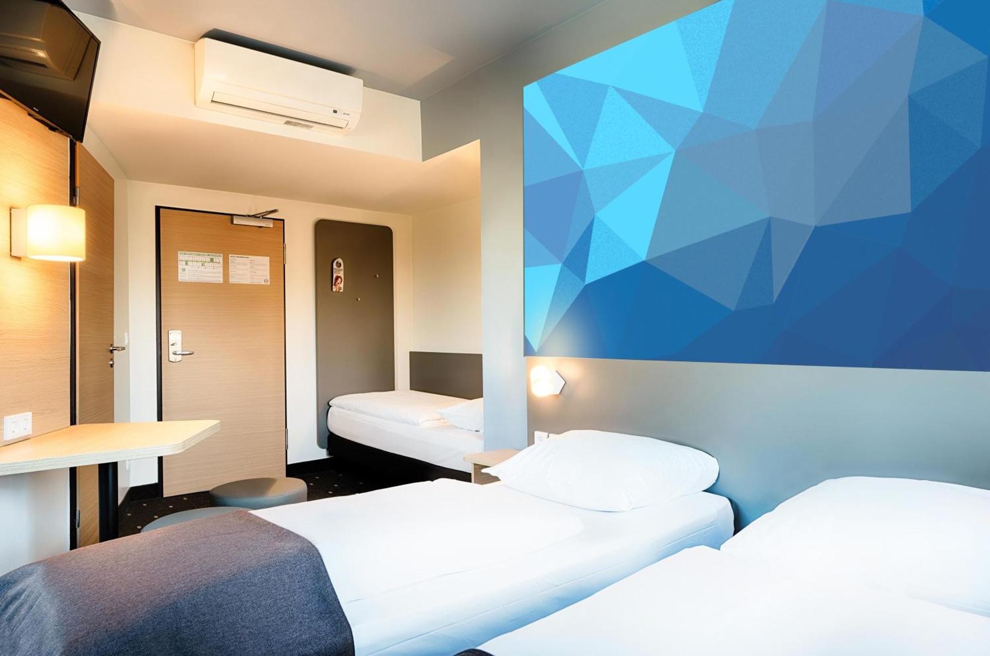 B&B Hotel Stuttgart-Vaihingen Exterior photo