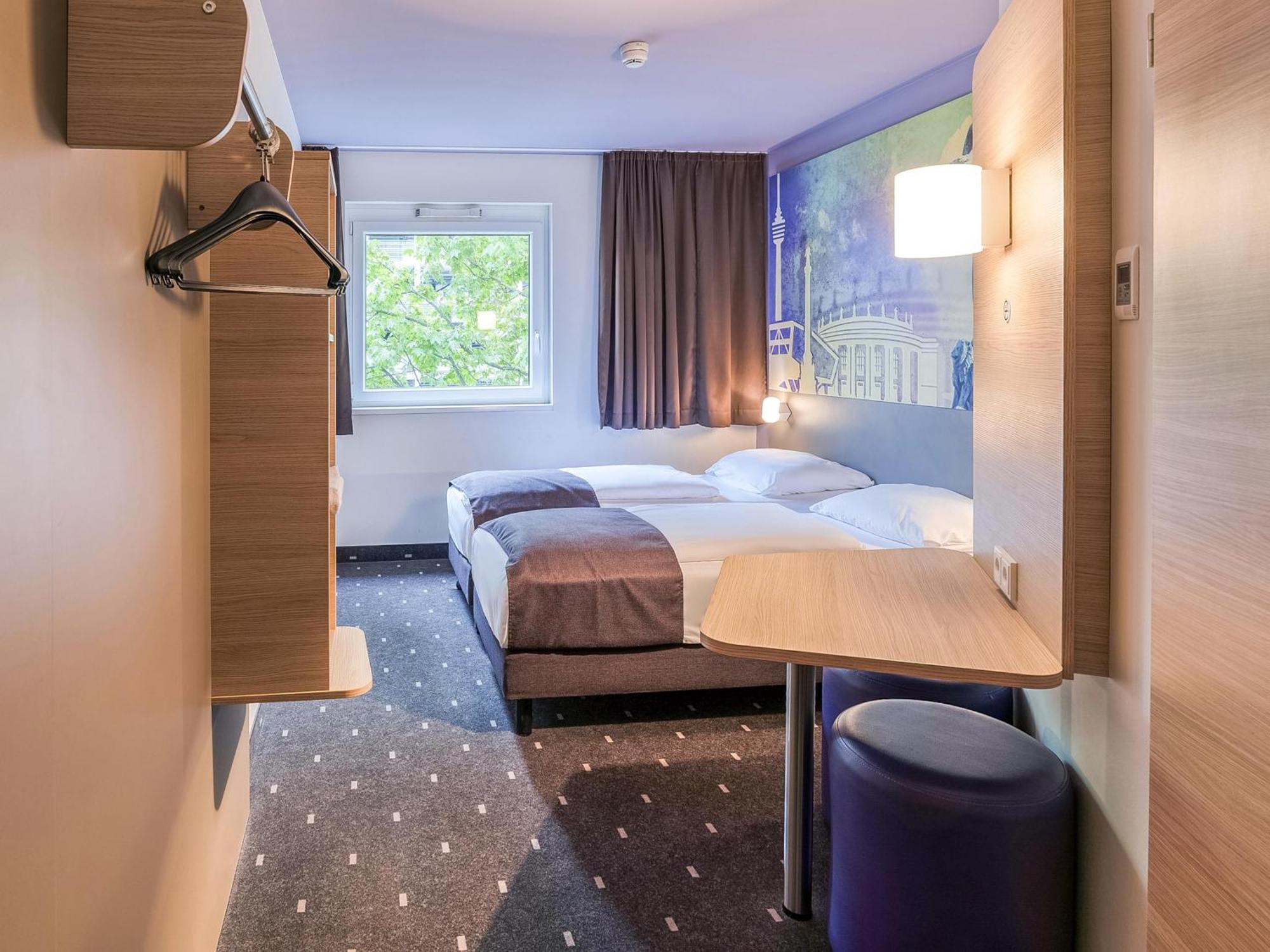 B&B Hotel Stuttgart-Vaihingen Exterior photo