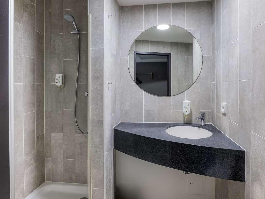B&B Hotel Stuttgart-Vaihingen Room photo